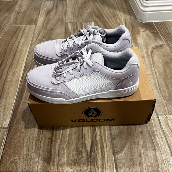 Volcom NIB Hybrid EH Comp Toe. Size 10 - Picture 2 of 9